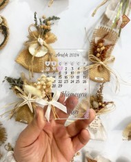 Takvimli şeffaf pleksi kesim nikah şekeri