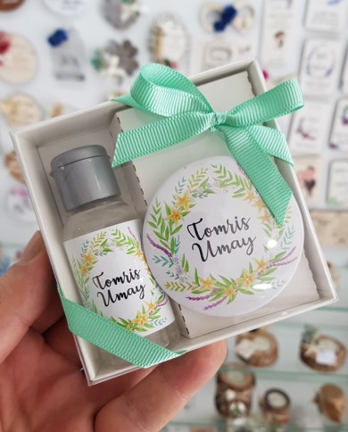 Asetat Kutu İçerisinde Kolonya ve Açacak