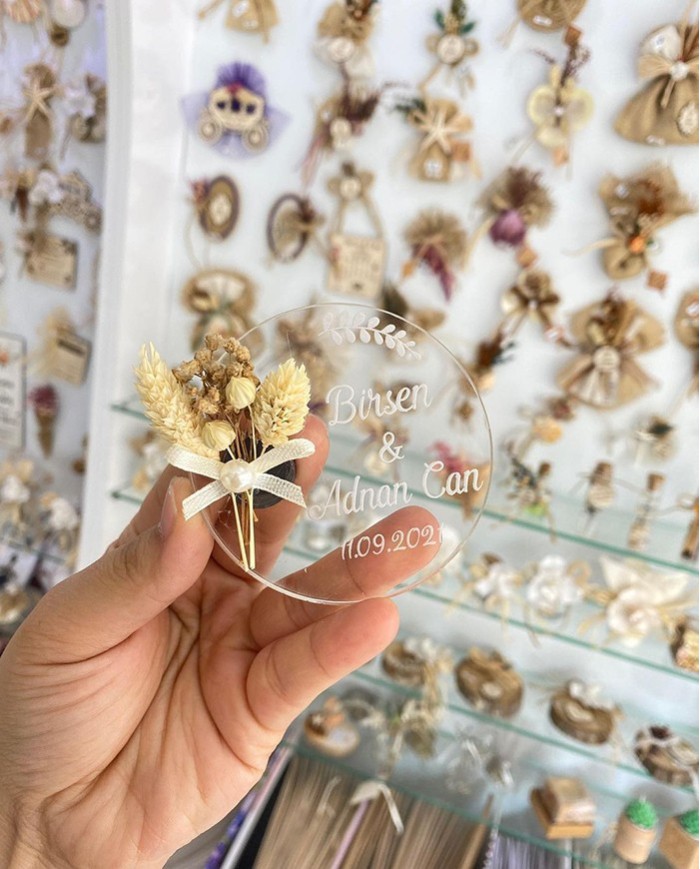 Şeffaf Beyaz Baskılı Pleksi Nikah Şekeri